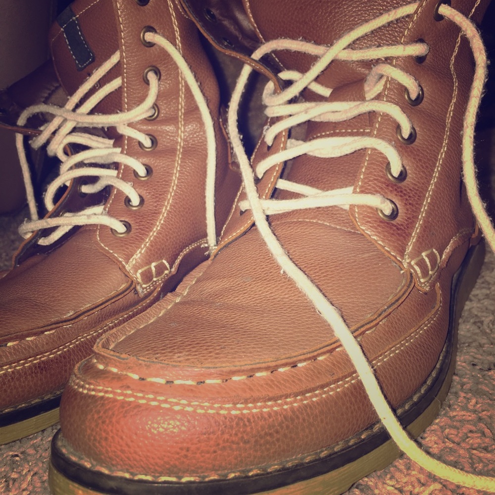 Men’s size 9 boot